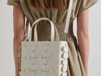 Meimeij White Leather Flower Tote Bag
