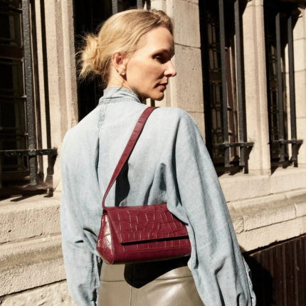 KAAI Ikon Clutch Leather Croco Embossed Merlot