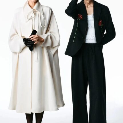 Karma Gloves Ava Black Leather Gloves in Vogue